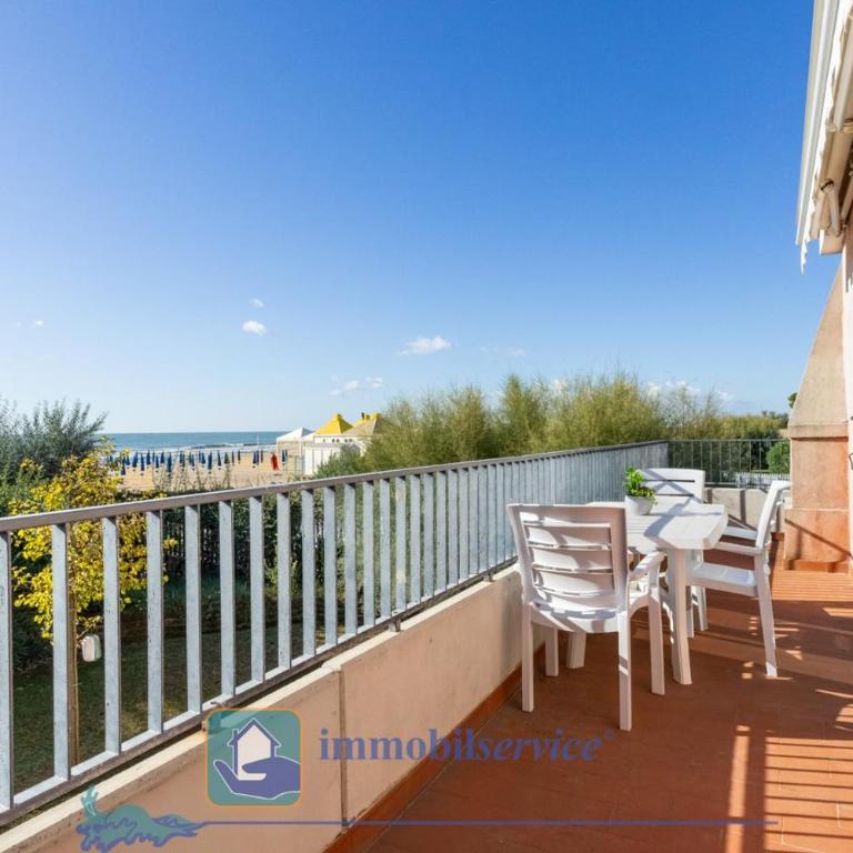 Residence Porto Sole - Apartment mit 2 Schlafzimmern, einem Balkon und Meerblick - 2
