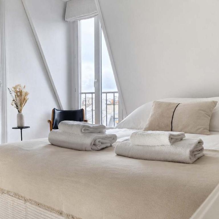 Studio Under the Rooftops - Sacre-Coeur View - Appartement - 1