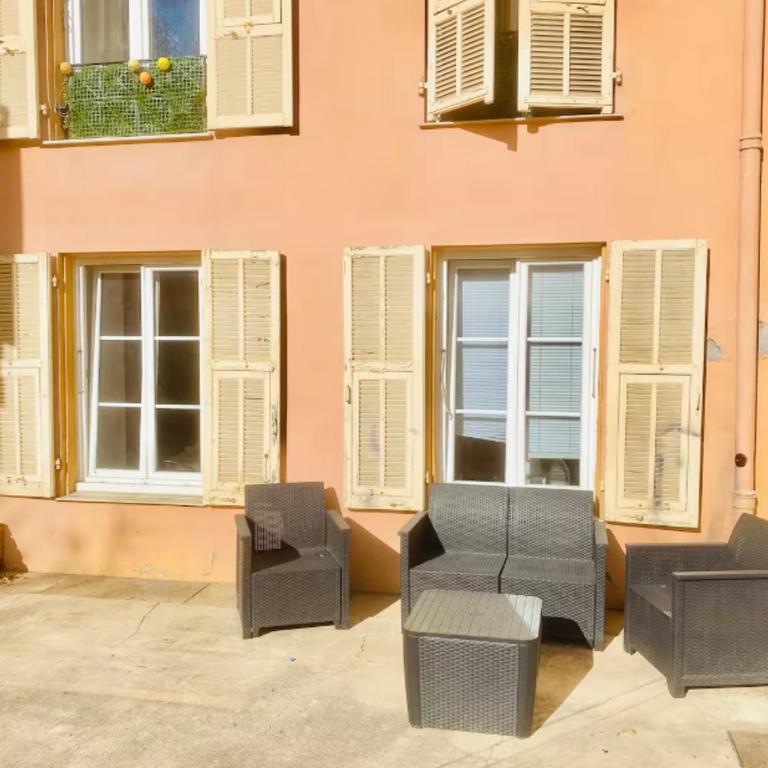 Grand studio 33m2 RDC sur cour calme Musiciens - Appartement 1 Chambre - 8