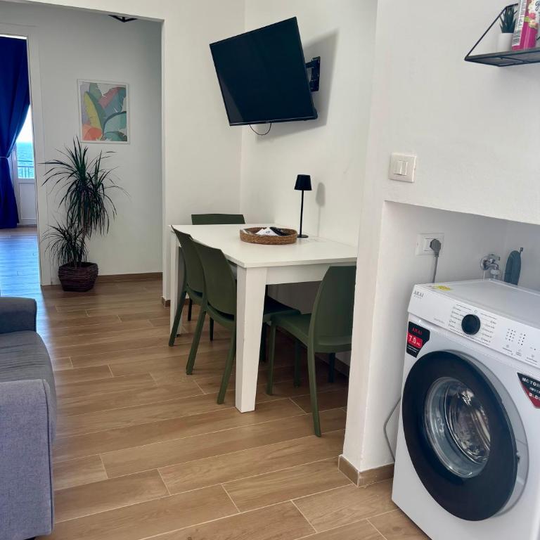 Le Ninfe Apartment - Two-Bedroom Apartment with Sea View - 22