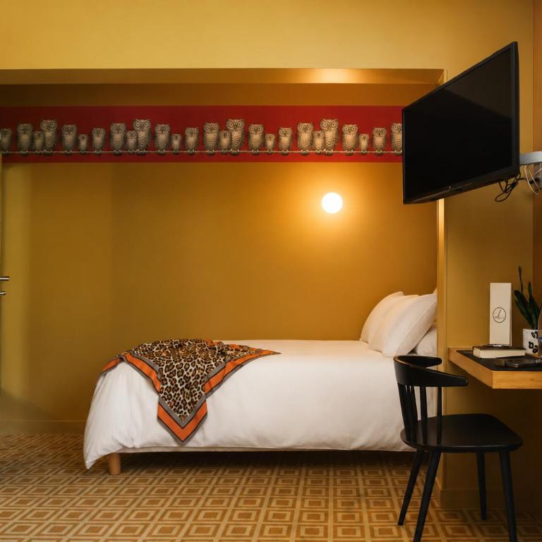 LHotel - face au château - boutique hôtel et séminaires - Chambre Triple avec Vue sur le Château - 4