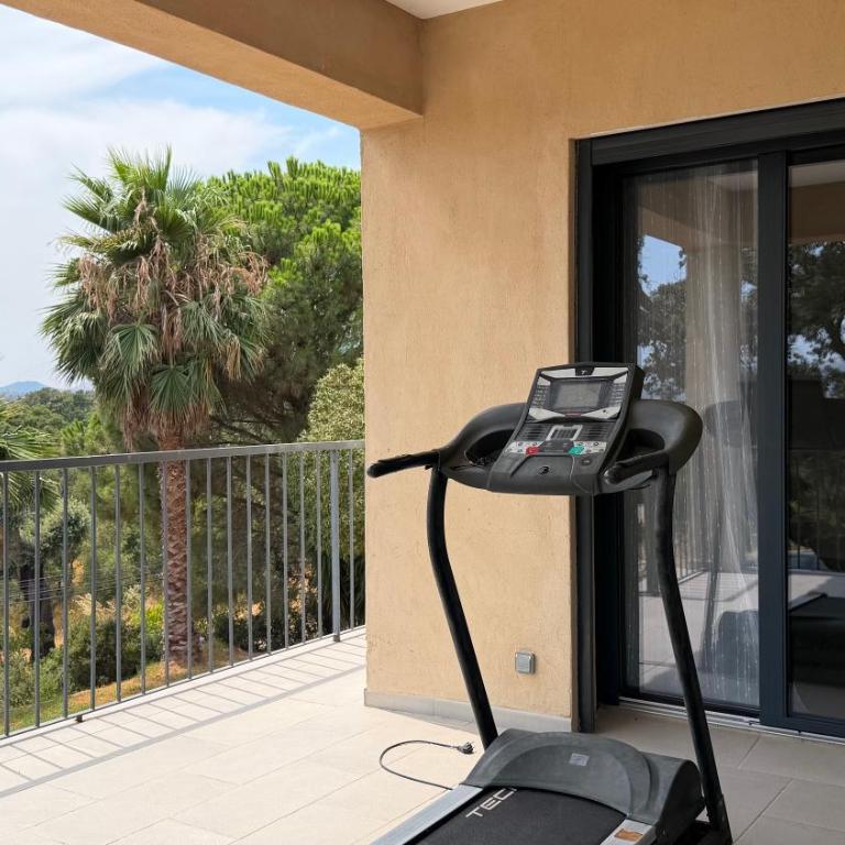 CasaNota Haut de villa 200m2 avec piscine privée - Villa avec Piscine Privée - 27