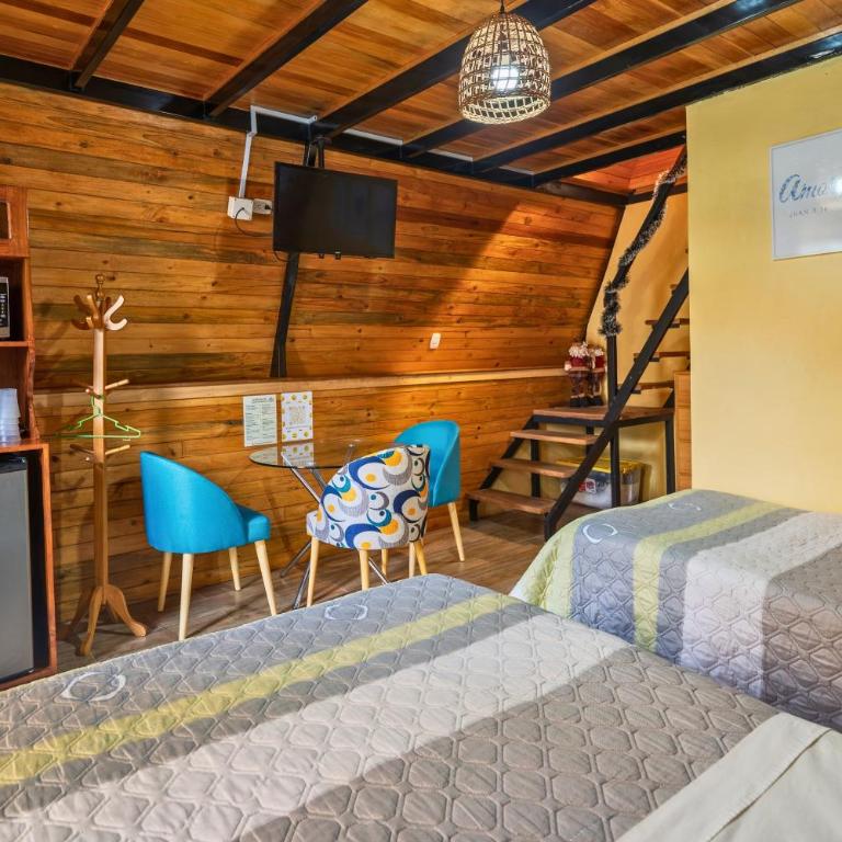 Cabañas Alpinas en Oxapampa - Two-Bedroom Chalet - 3