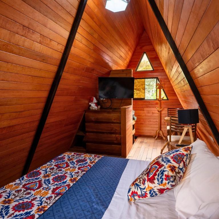 Cabañas Alpinas en Oxapampa - Two-Bedroom Chalet - 9