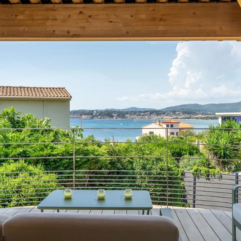 Architect's villa, sea view, spa and swimming pool - Villa - 23