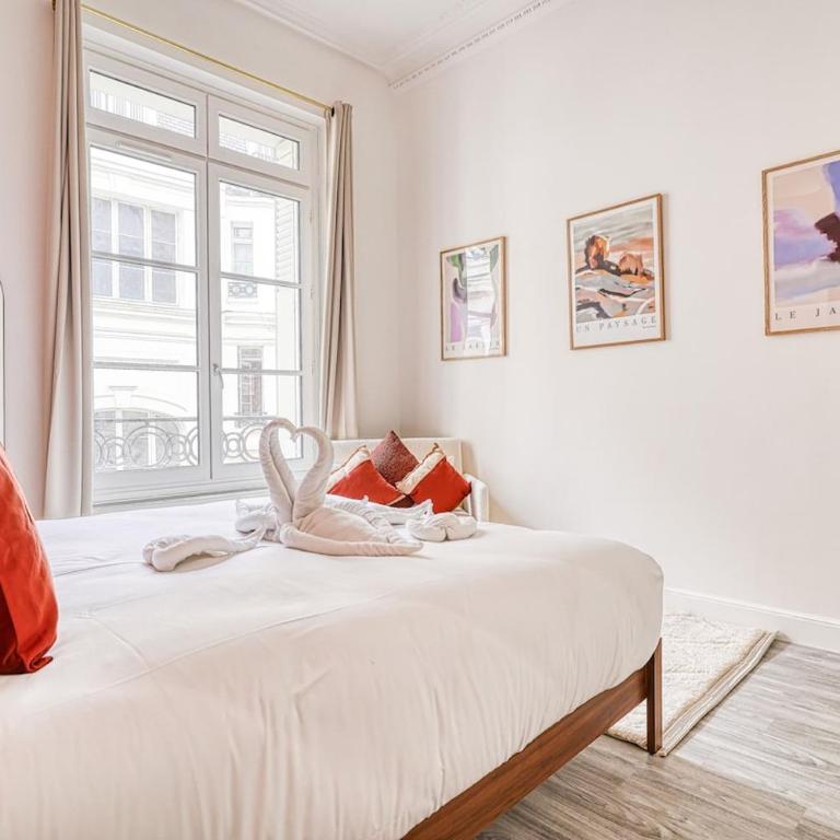 Charm and standing with 2 bedrooms close to Trocadéro - Appartement - 9