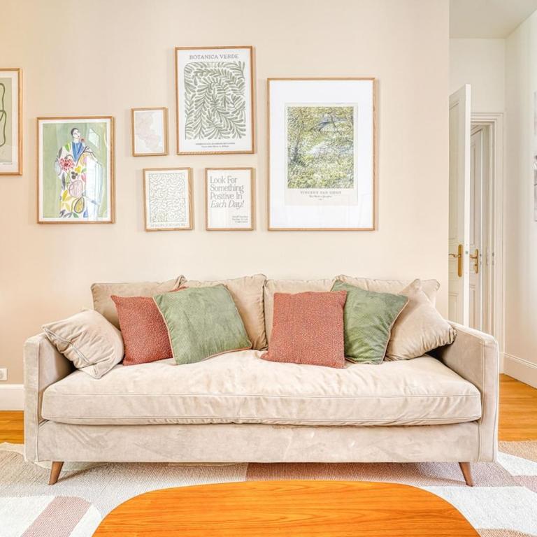 Charm and standing with 2 bedrooms close to Trocadéro - Appartement - 10
