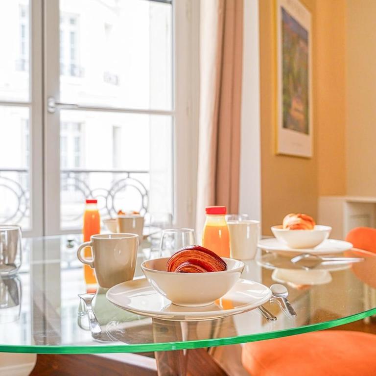 Charm and standing with 2 bedrooms close to Trocadéro - Appartement - 14