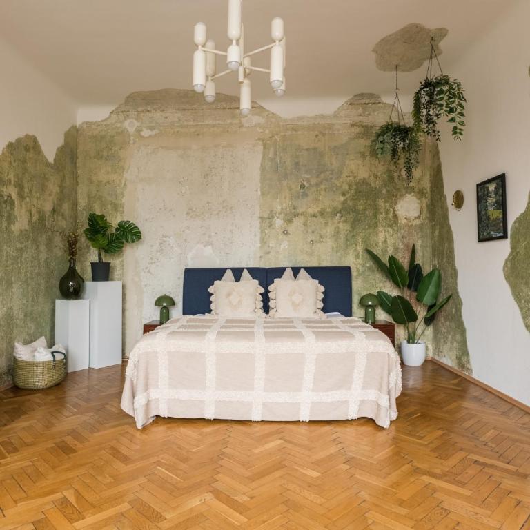 City Center Boutique Apartments - Schlossberg View - Free Parking - Superior Apartment mit 1 Schlafzimmer und Balkon - 1