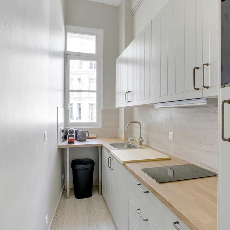 Beautiful AC apartment - Close to Trocadéro - Appartement - 2