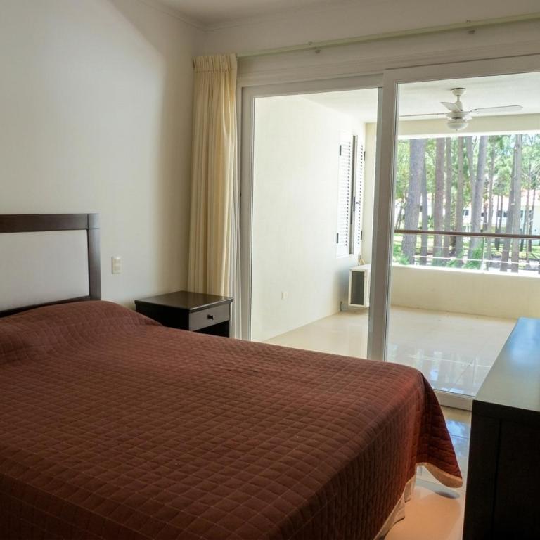 Dpto Premium en complejo privado con 8 piletas - One-Bedroom Apartment - 78