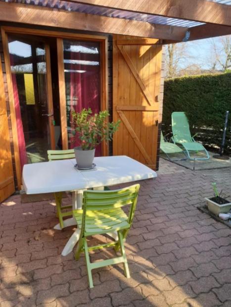 Cozy studio in a residential park with pool - Appartement 1 Chambre - 7