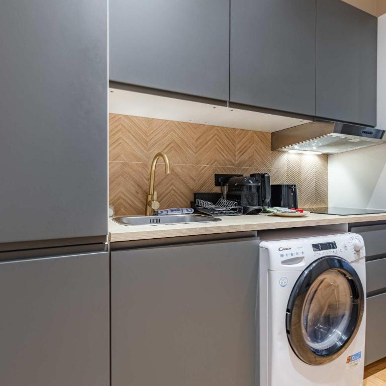 Spacious and elegant 2BR airconditioned Trocadéro - Appartement - 11