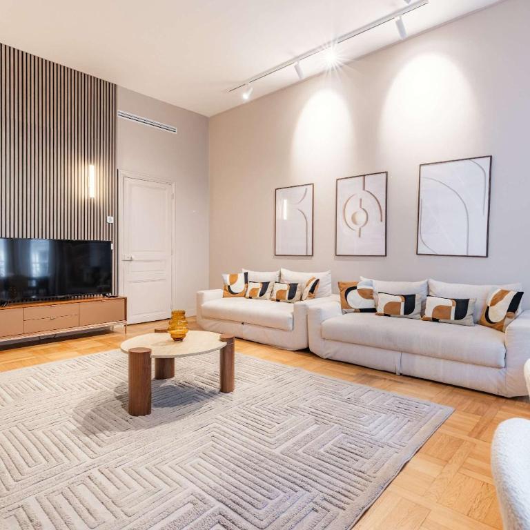 Spacious and elegant 2BR airconditioned Trocadéro - Appartement - 19