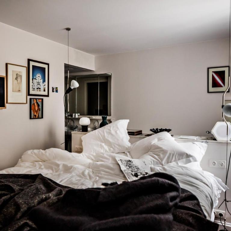 Le Pigalle, a Member of Design Hotels - Deluxe Room "Pigalle 22" - 6