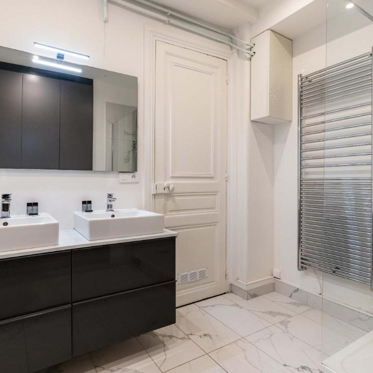 Elegant Apartment in the Heart of Historic Paris - Appartement - 5