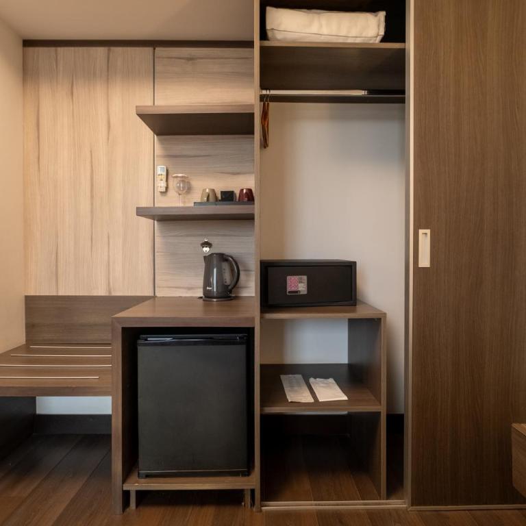Aku Hotels - Habitación Premium con cama extragrande - 6