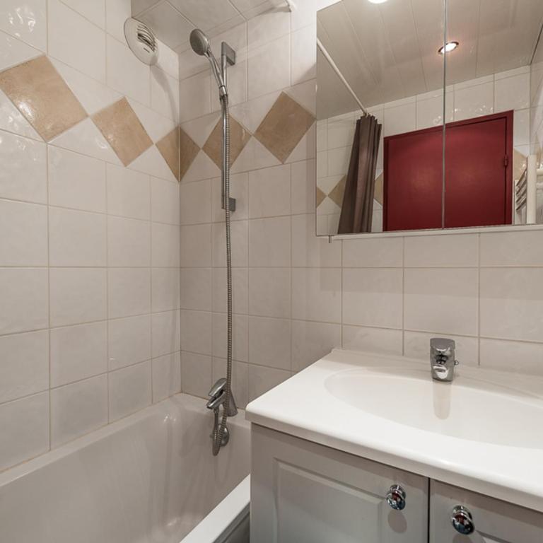 Confortable 2 pièces avec balcon, animaux admis et Wi-Fi - FR-1-502-396 - Appartamento - 8