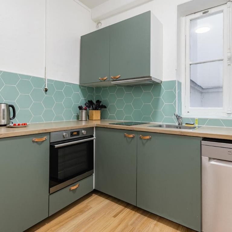 Chic & Centra 2 Bedrooms in the Heart of Le Marais - Appartement - 8