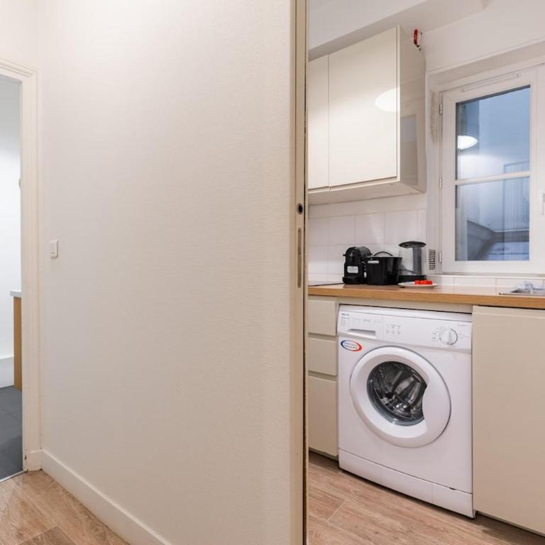 Beautiful air-conditioned apartment in the heart of the Marais - Appartement - 10