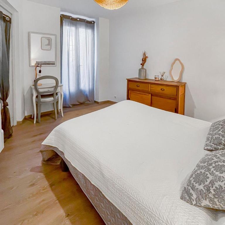 Le Petit Rempart T2 vue sur remparts de la Cité - Appartement - 11