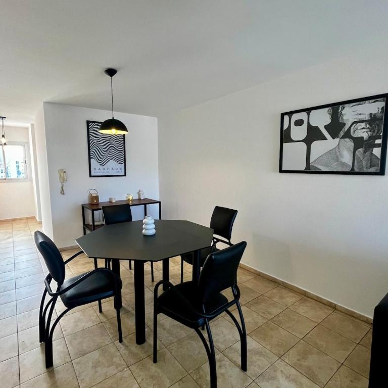 Cañada Host - One-Bedroom Apartment - 2