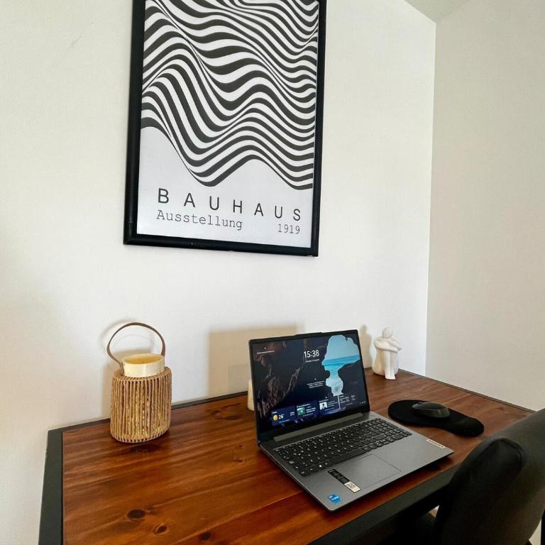 Cañada Host - One-Bedroom Apartment - 12