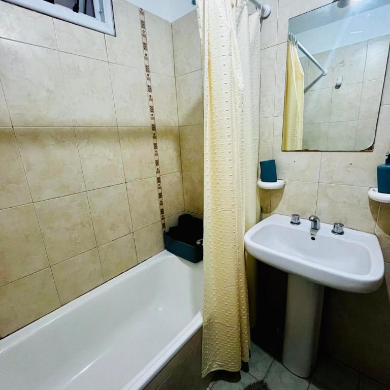 Cañada Host - One-Bedroom Apartment - 17