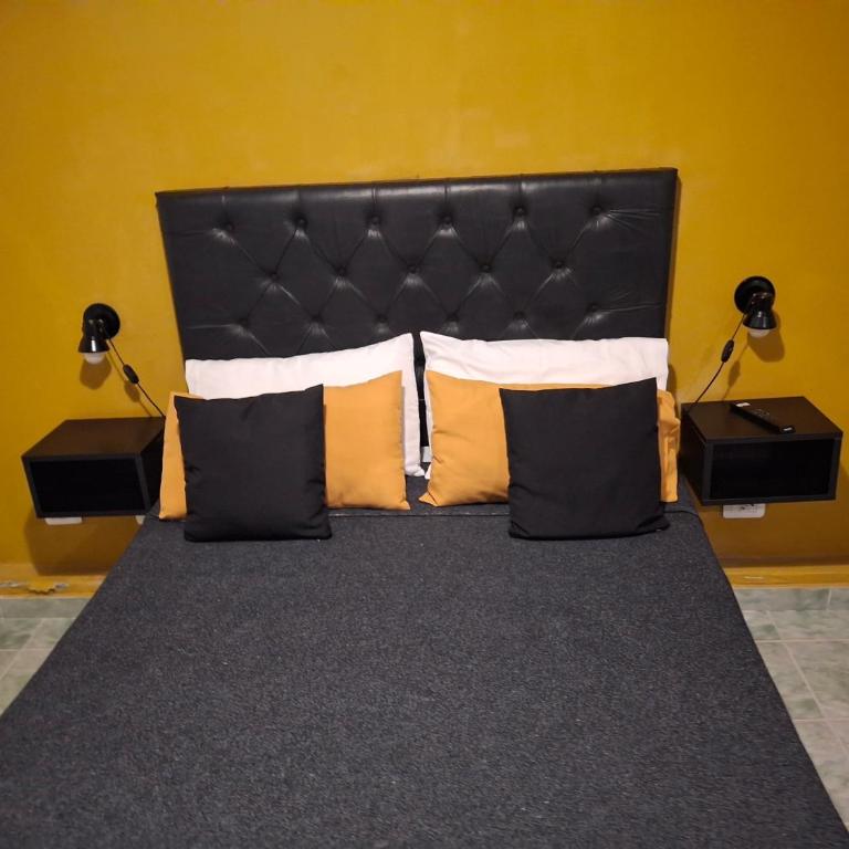 Suites Del Centro - Habitación Triple con baño - 1