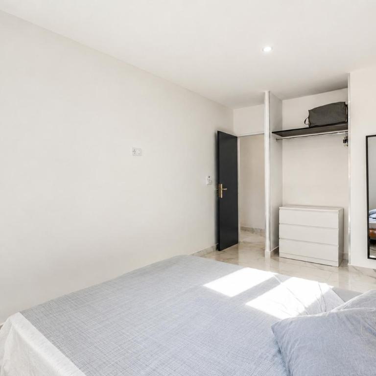 Chez Frédéric et Josiane - Bel appt avec terrasse - Appartement - 10