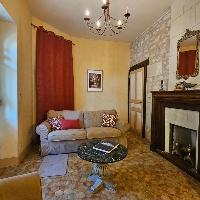 Aux grilles du Château de Saint-Aignan, à 2km de Beauval, les maisons de Sidonie et Léonard - La Maison de Sidonie - 23