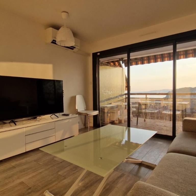 Nice Mont Boron proche du Port - Appartement 1 Chambre - 2