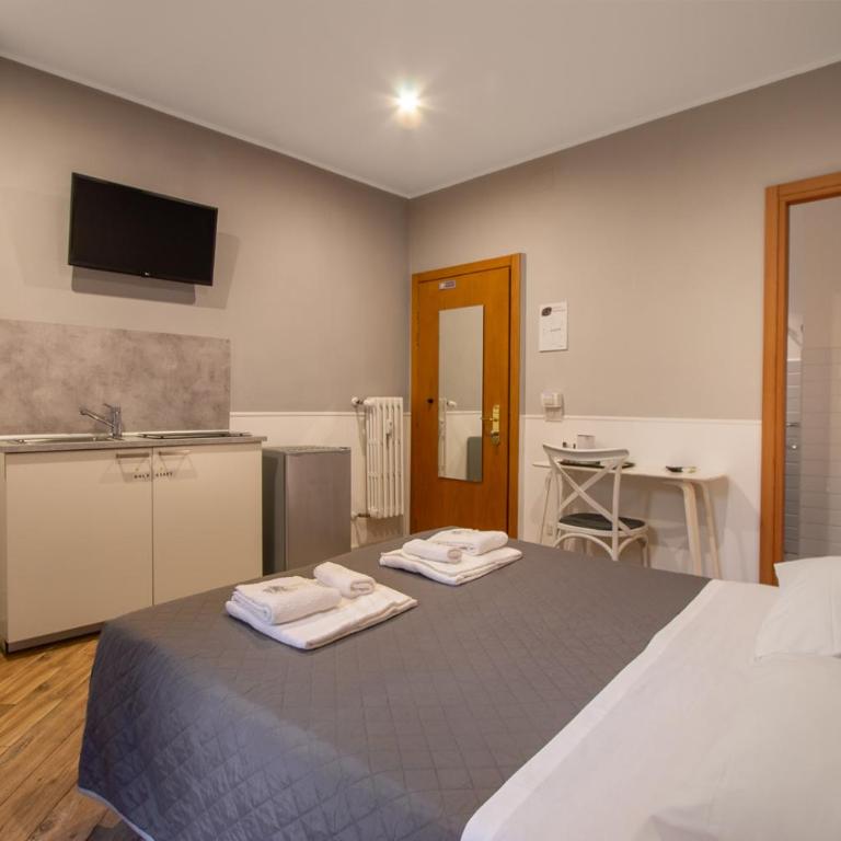 Rent Rooms Colosseum - Chambre Double Standard - 12