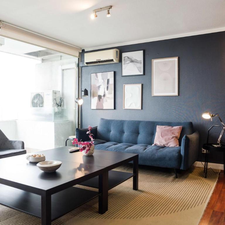 Stylish 2BR City Flat Modern Design and Comfort - Apartment - 4