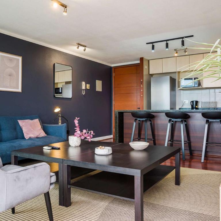 Stylish 2BR City Flat Modern Design and Comfort - Apartment - 41
