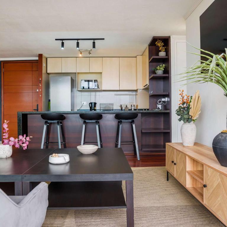 Stylish 2BR City Flat Modern Design and Comfort - Apartment - 32