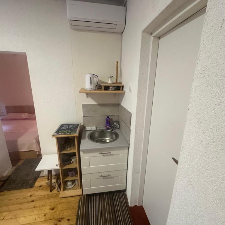 Feel like home guest house - Apartman - 1