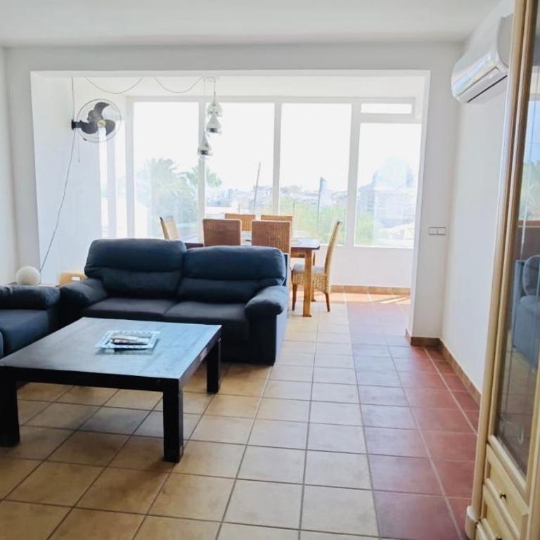 Calpe chalet privado 7 min de la playa piscina wifi parking aire barbacoa grupos - Four-Bedroom Vacation Home - 11