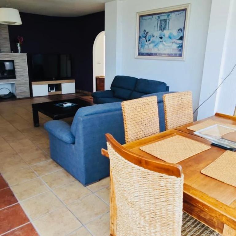 Calpe chalet privado 7 min de la playa piscina wifi parking aire barbacoa grupos - Four-Bedroom Vacation Home - 16