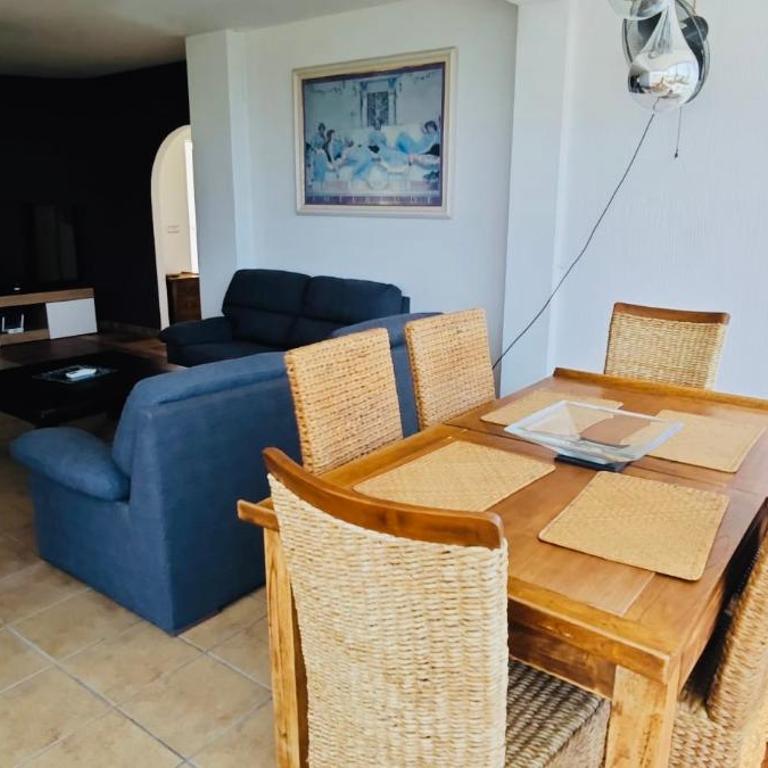 Calpe chalet privado 7 min de la playa piscina wifi parking aire barbacoa grupos - Four-Bedroom Vacation Home - 15
