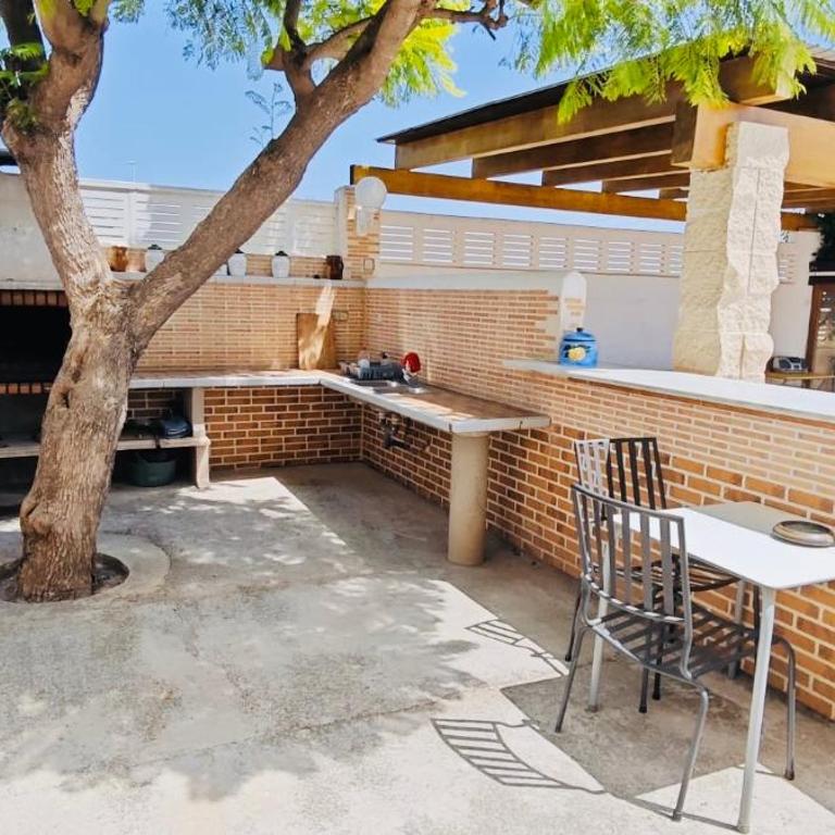 Calpe chalet privado 7 min de la playa piscina wifi parking aire barbacoa grupos - Four-Bedroom Vacation Home - 27