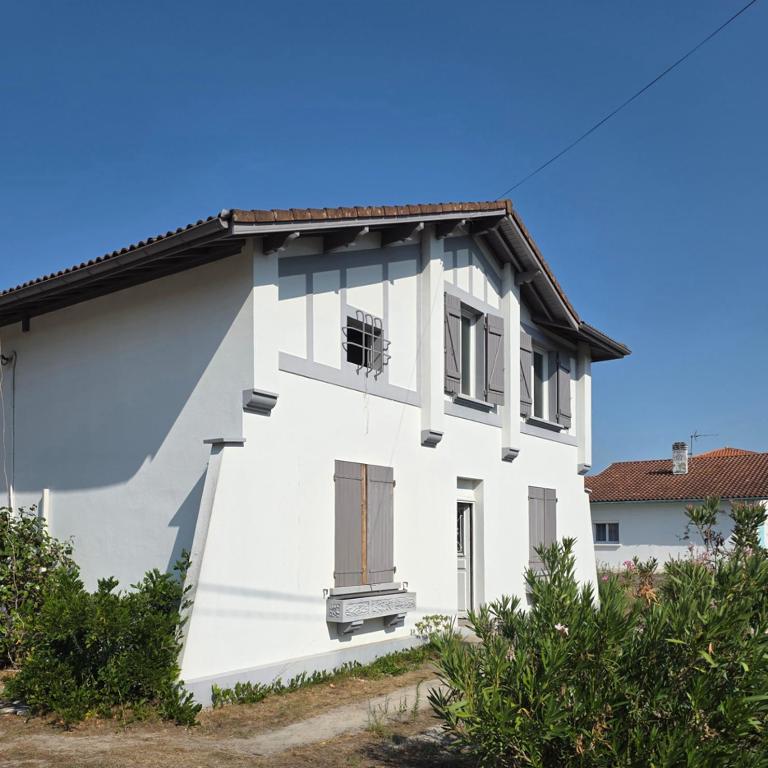Nouveau ! L'escale de Vigon, Appartement neuf entre bourg et plage, climatisé, wifi, parking, linge et ménage en fin de séjour compris - Appartement 1 Chambre - 13