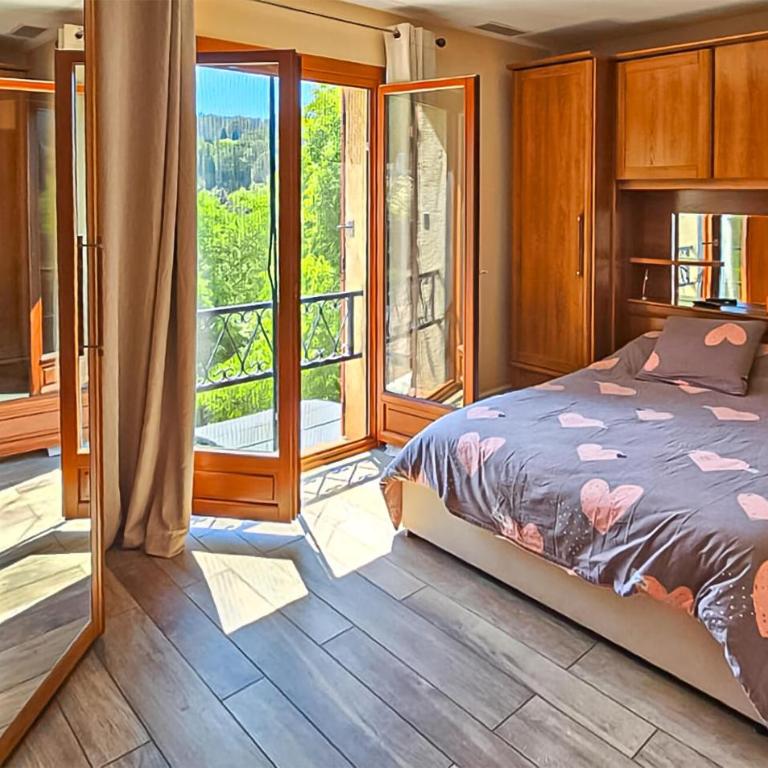 Nice Home In Peymeinade - Maison 4 Chambres - 7