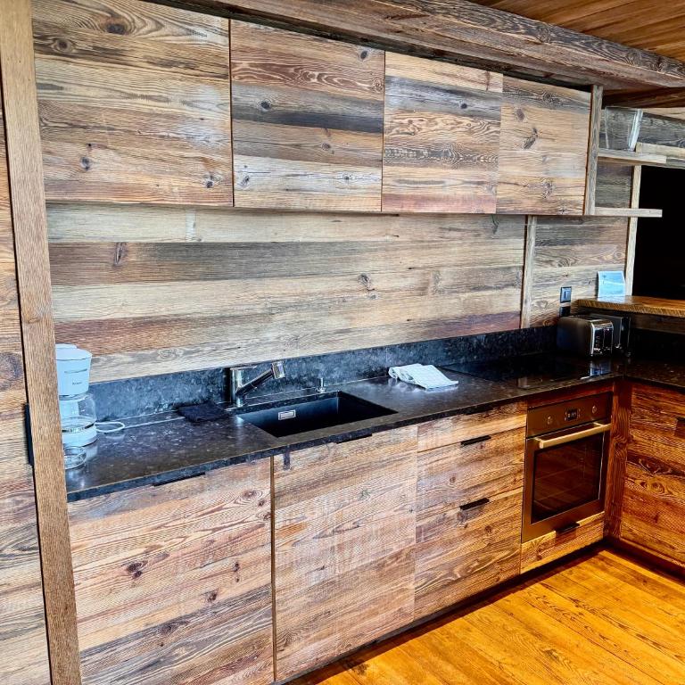 Crans-Montana Luxe & Charme Appartement - Ski in & Out Mountain View Golf & VTT - Appartement - 17