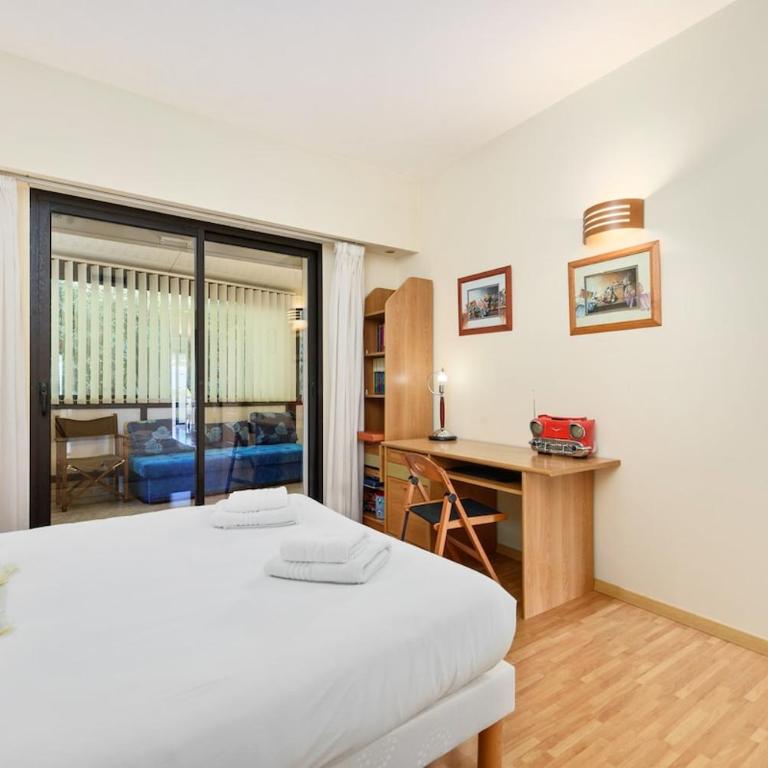 Appt standing Parking privé- Piscine 10 min croisette - Appartement 3 Chambres - 24