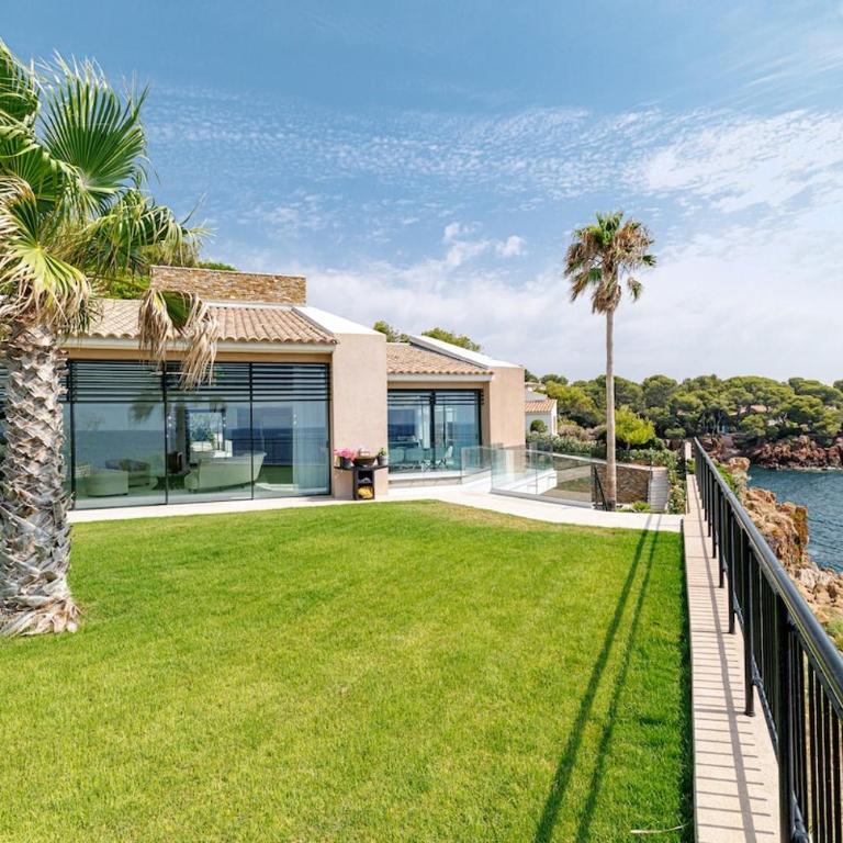Beautiful House in Théoule-sur-Mer - Villa Deluxe - 1
