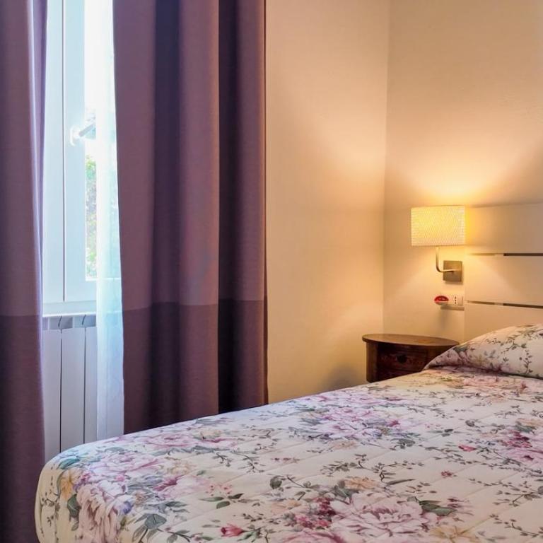 Francarooms - Double Room with Private Bathroom - 2