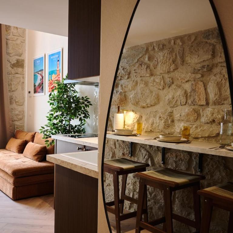 Apartment Duplex - AC - Wi-Fi - Nice center - Appartement 2 Chambres - 9