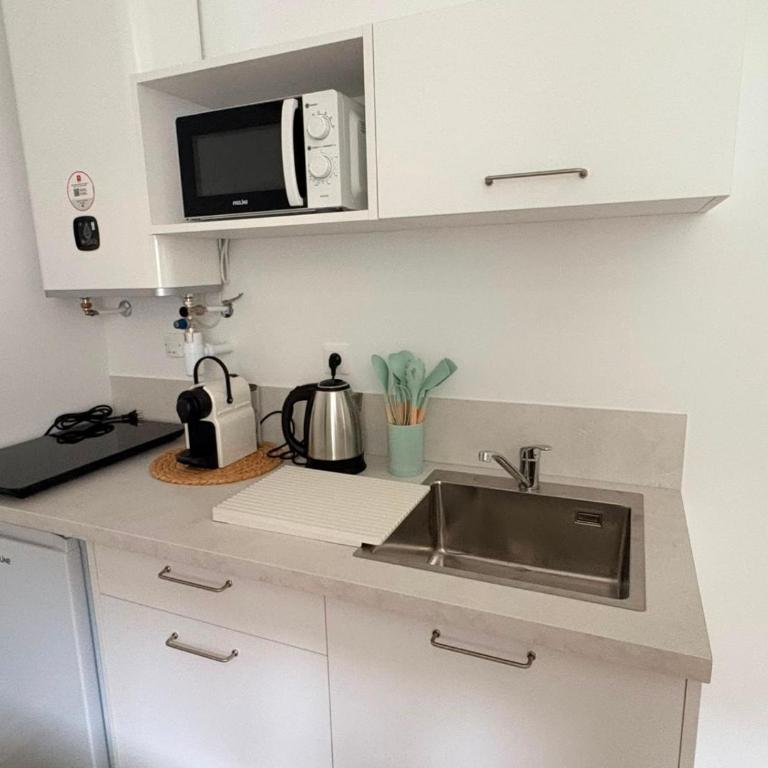 Charmant studio au RDC près du Rhône & ViaRhôna - Appartement 1 Chambre - 10