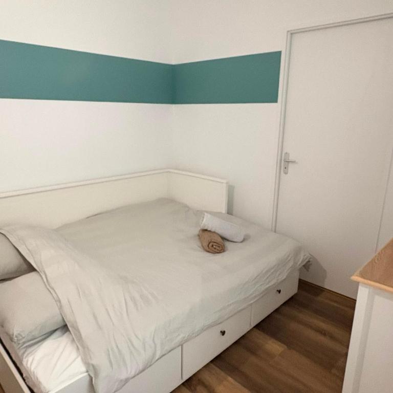 Charmant studio au RDC près du Rhône & ViaRhôna - Appartement 1 Chambre - 6
